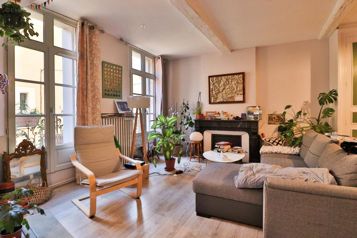 Appartement à BEZIERS