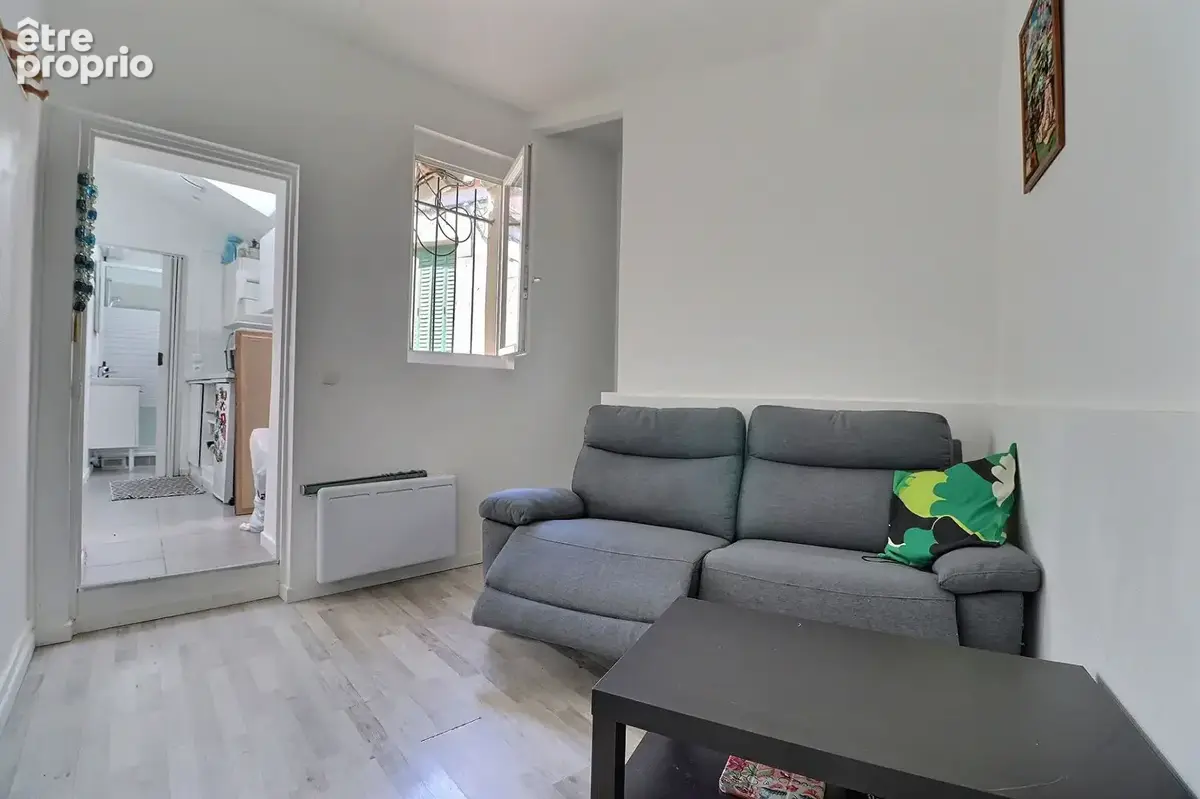 Appartement à AUBERVILLIERS