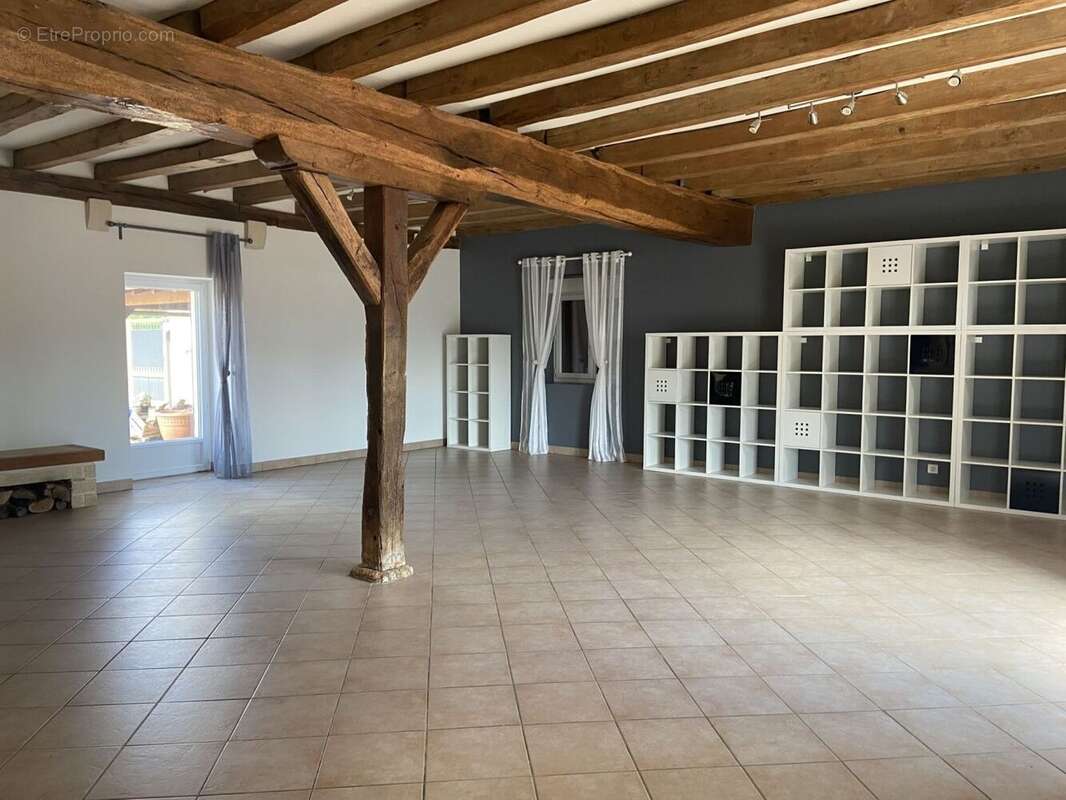 Maison à SAINT-ELOI