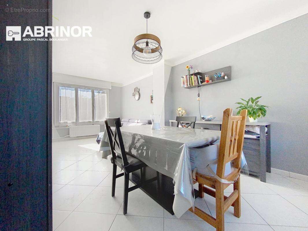 Maison à FACHES-THUMESNIL