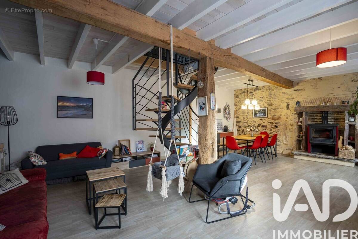 Photo 1 - Maison à MOUILLERON-EN-PAREDS