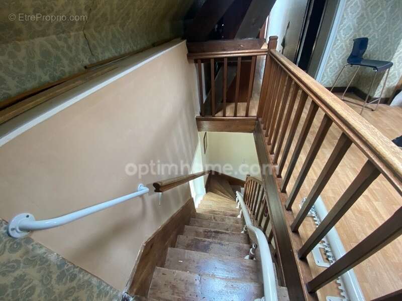 Maison à SERVAL