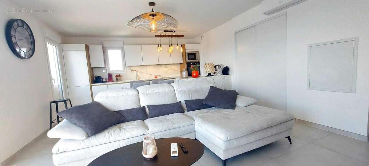 Appartement à PUGET-SUR-ARGENS