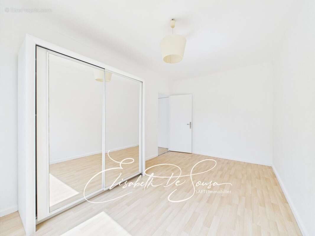 Photo 7 - Appartement à IVRY-SUR-SEINE