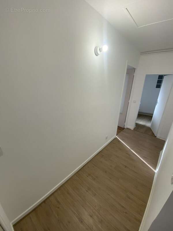 Appartement 87 m² à Montbrison  - photo 6