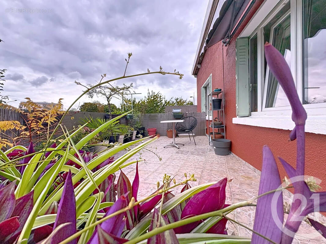 Appartement à CHAMPIGNY-SUR-MARNE