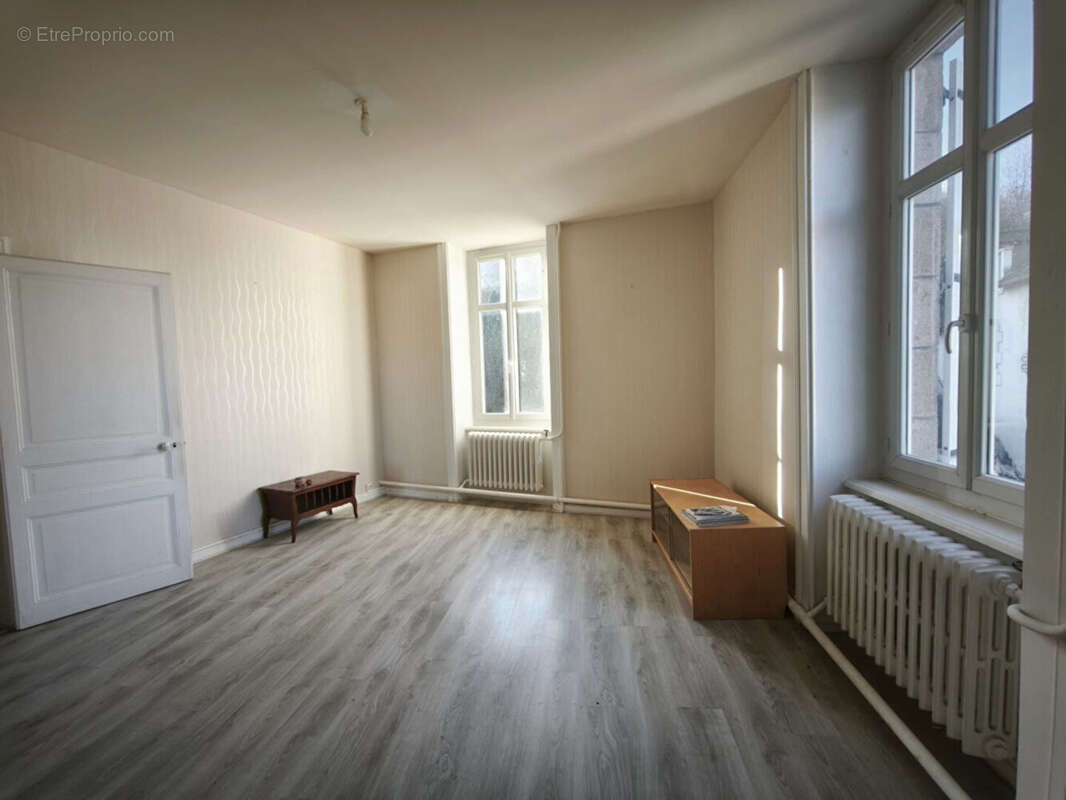 Appartement à NEXON