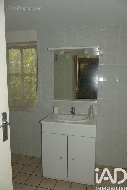 Photo 8 - Maison à CHASSIERS