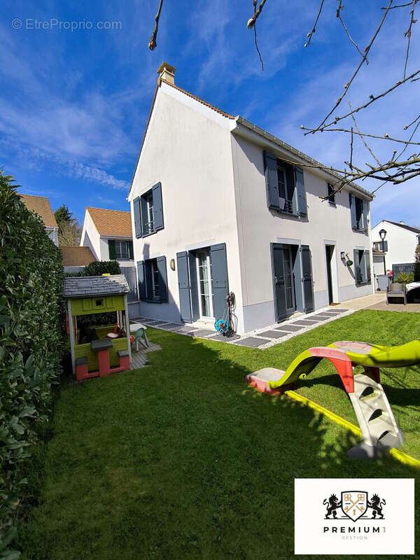 Maison à MOUSSY-LE-NEUF