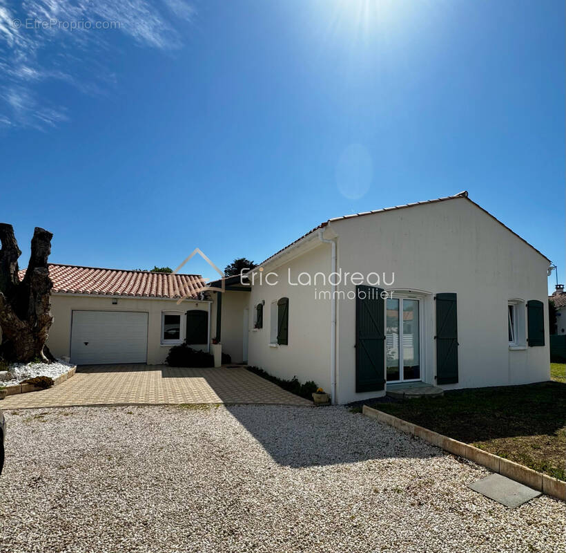 Maison à TALMONT-SAINT-HILAIRE