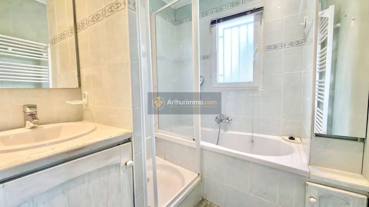Appartement à SAINT-RAPHAEL