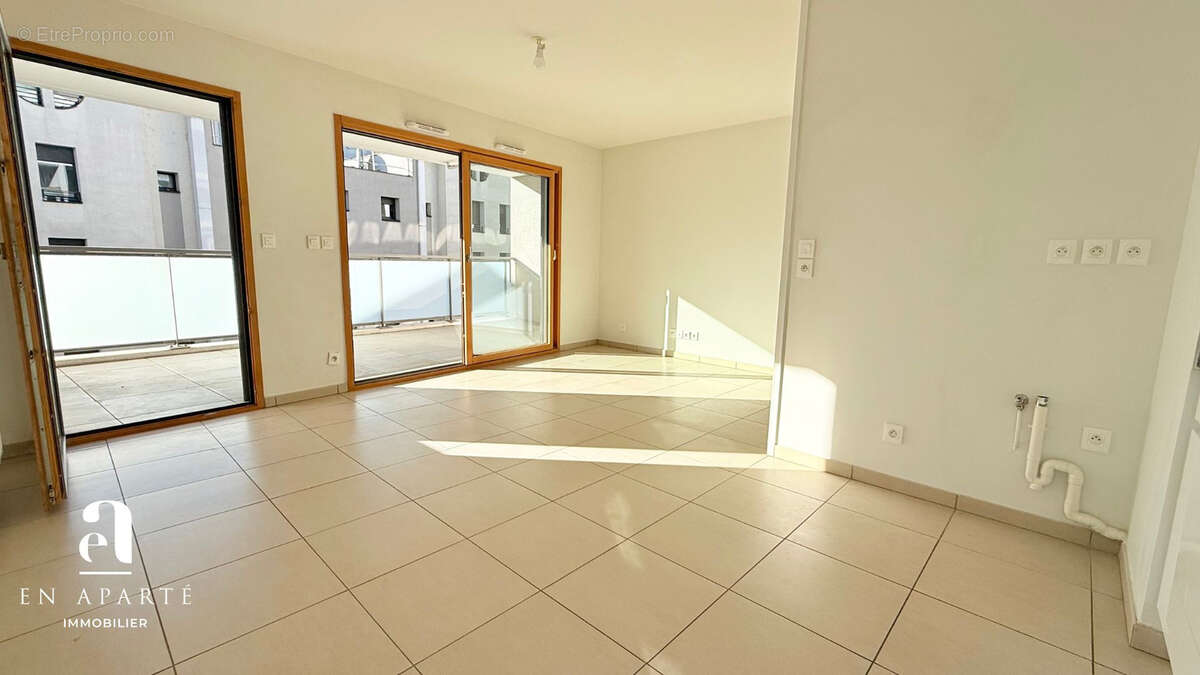 Appartement à LYON-8E
