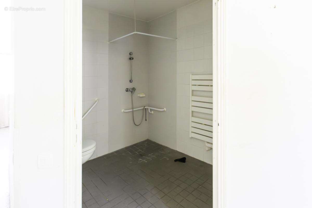Appartement - 29 m² - Antibes (06) - photo 9