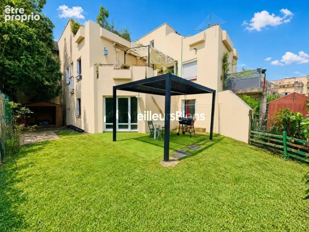 Appartement T4 de 81 m² au Mée-sur-Seine avec jardinet - photo 1
