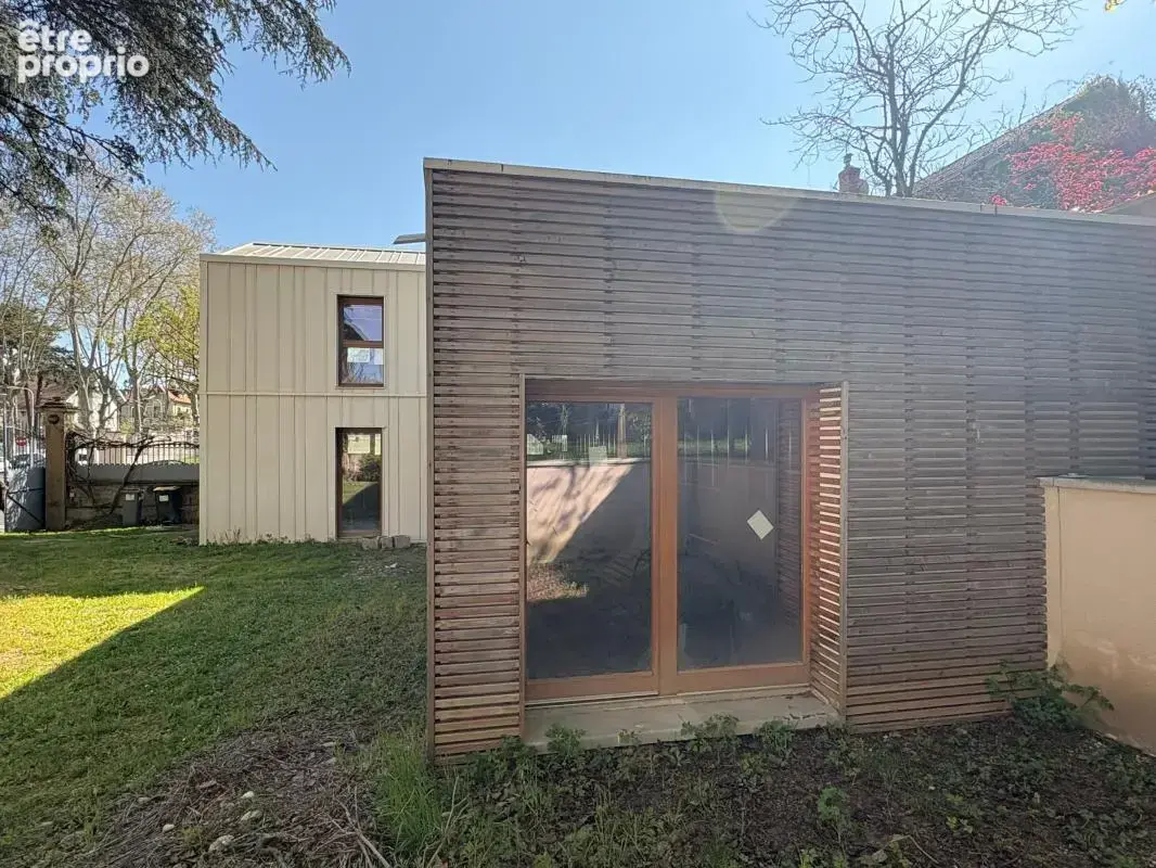 RARE Maison d'Architecte Neuve de 138 m² dans un Secteur Prisé et Très Rare à la Vente - photo 5