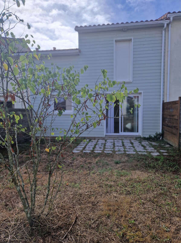 Maison à LE LOROUX-BOTTEREAU