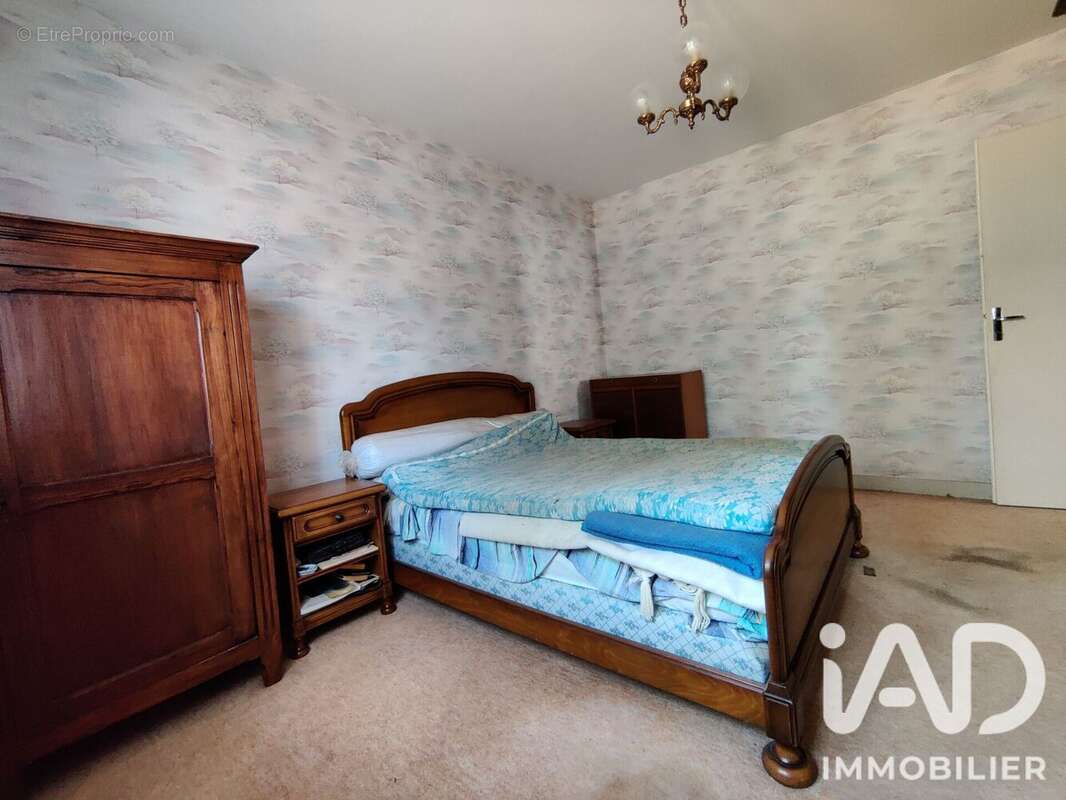 Maison 75 m² à Rivarennes  - photo 4