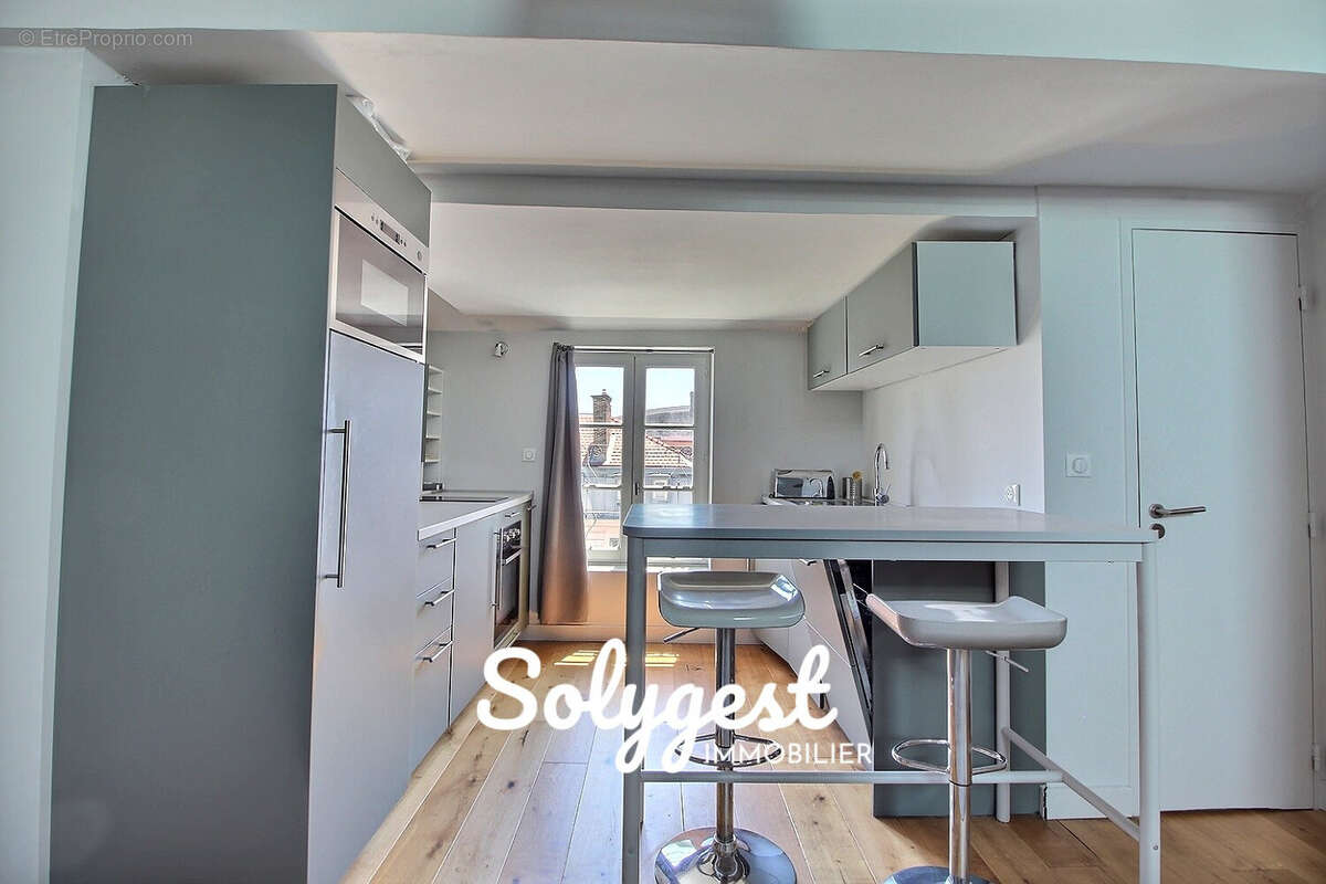 Appartement à LYON-6E