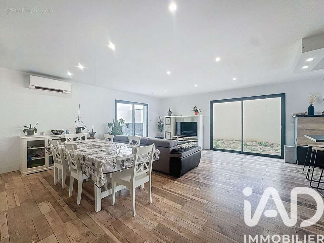 Photo 6 - Maison à SAUVIAN