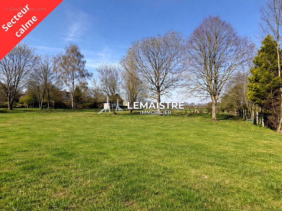 Terrain à GODERVILLE