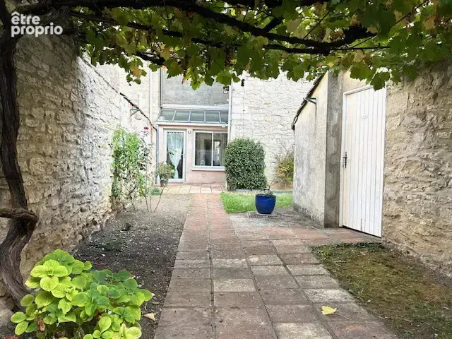 Maison en pierre au cœur de Septfonds   133 m2 avec jardin, garage et atelier - photo 1