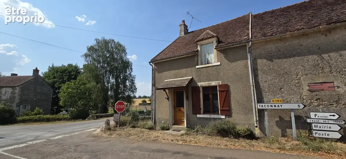 Maison à CHEVANNES-CHANGY