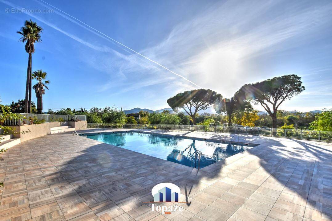 Appartement à PUGET-SUR-ARGENS