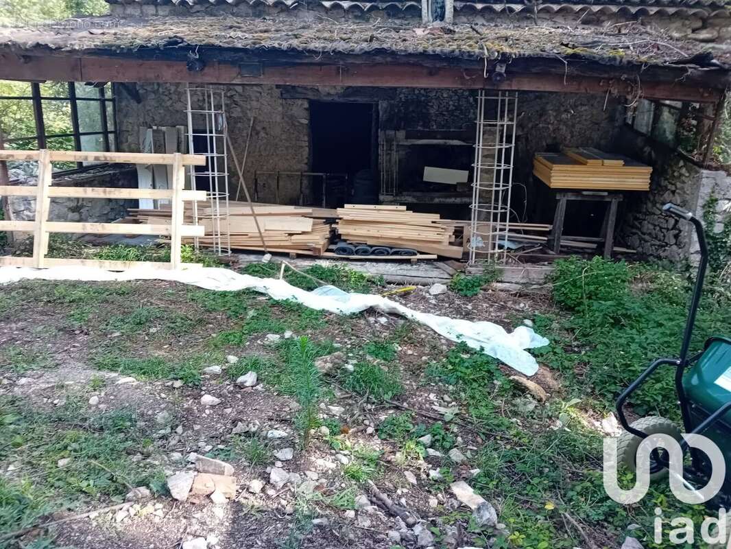Photo 3 - Maison à SAINT-LEGER-DU-VENTOUX