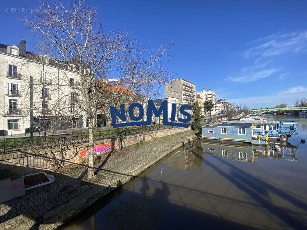 Commerce à NANTES