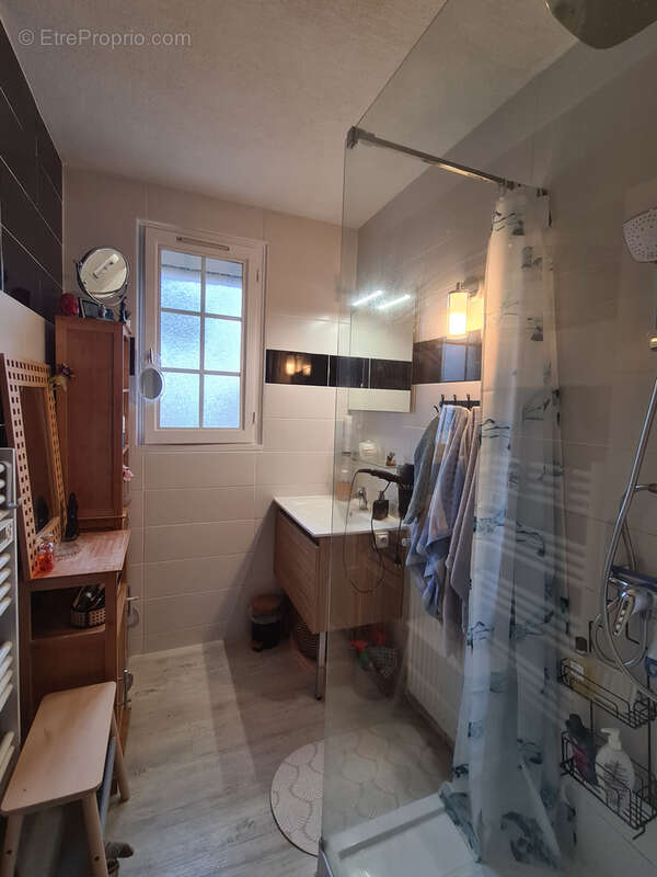 Maison à BESSAY-SUR-ALLIER