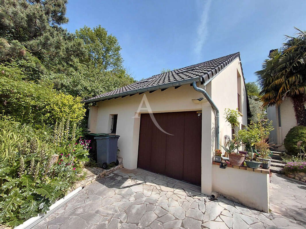 Cormeilles en Parisis , maison 140 M² et grande dépendance - photo 13
