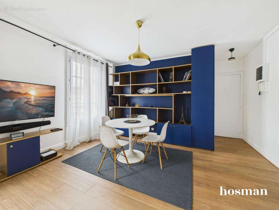 Appartement à PARIS-15E
