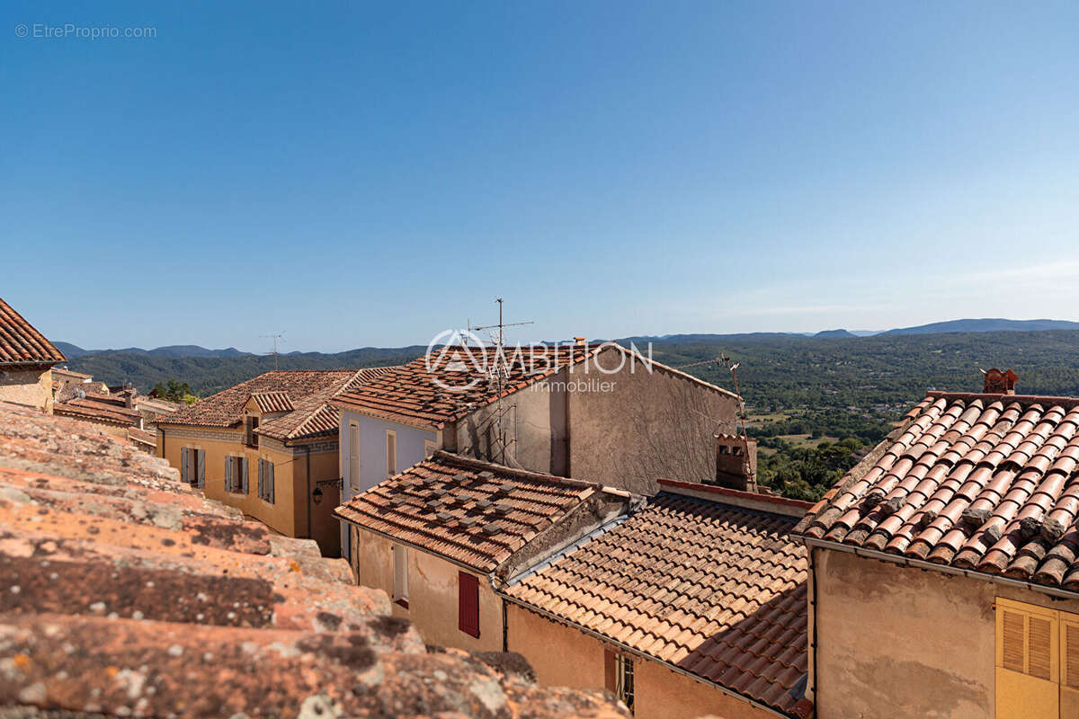 Appartement à MONTAUROUX