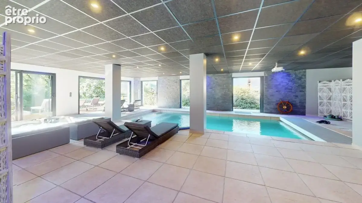  Maison 4 chambres ~300 m² — Terrain 1 335 m² — Vue Pyrénées à BOUTX (31440) - photo 8