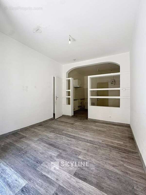 Appartement à MARSEILLE-9E