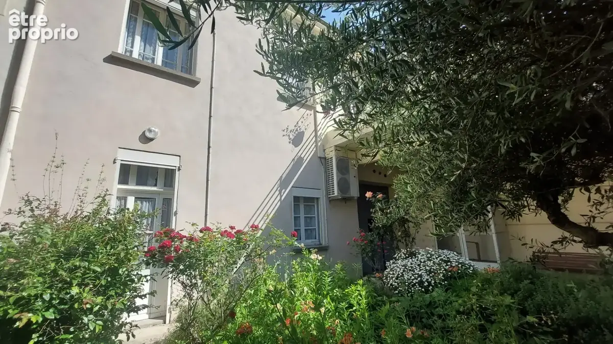 Maison de ville, 4 chambres+1 bureau  avec jardin et garage - photo 3