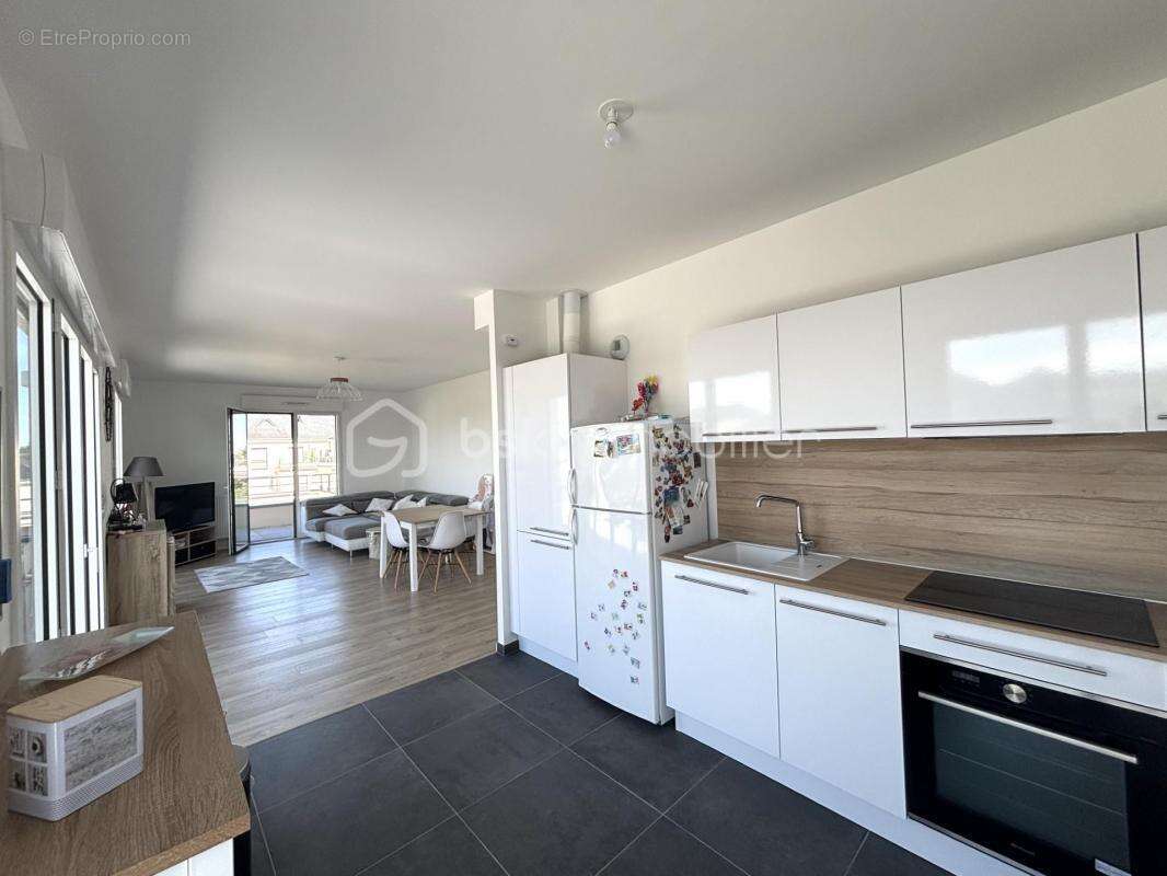 Appartement à SAINT-CYR-SUR-LOIRE