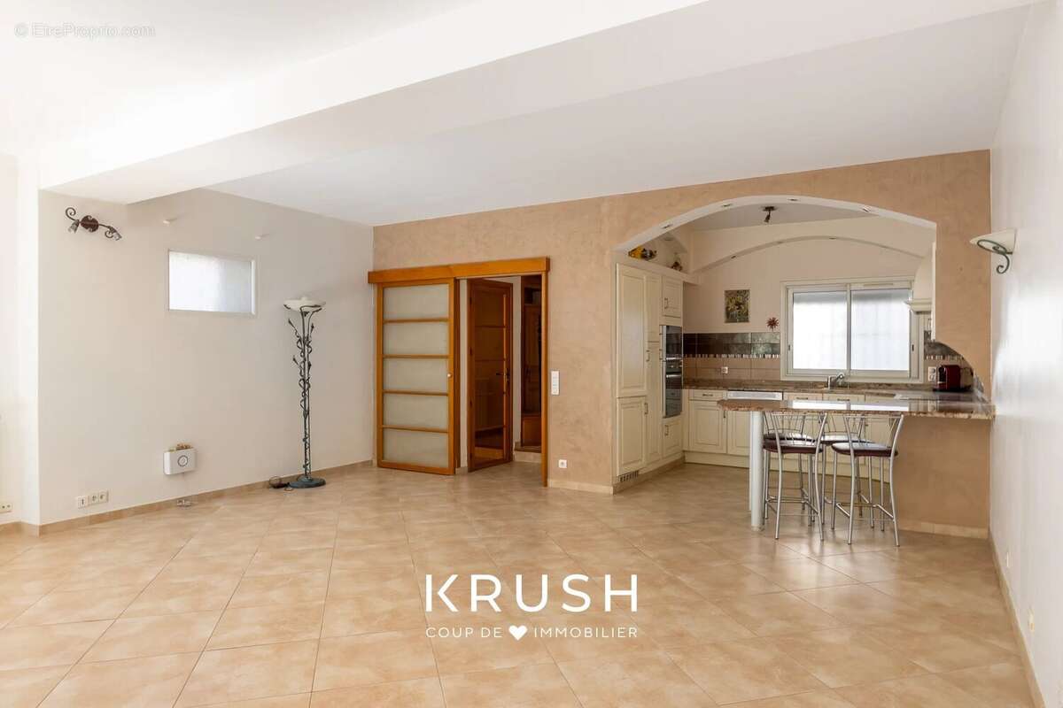 Maison à MARSEILLE-7E