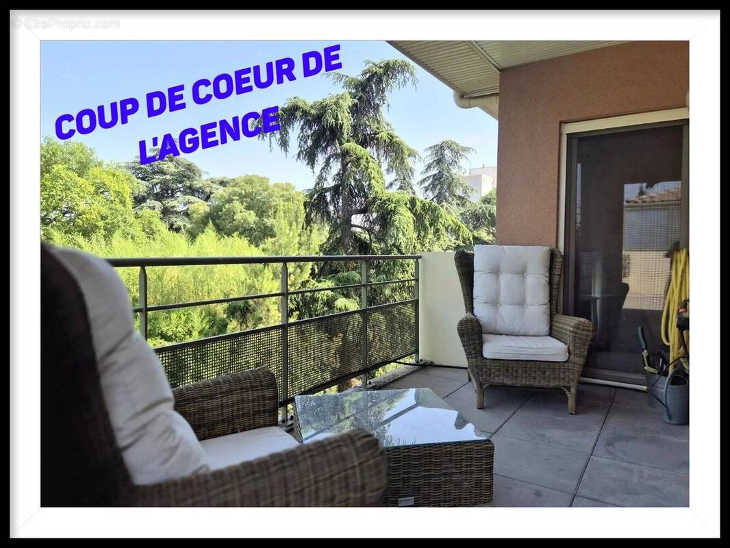 Appartement à BAGNOLS-SUR-CEZE