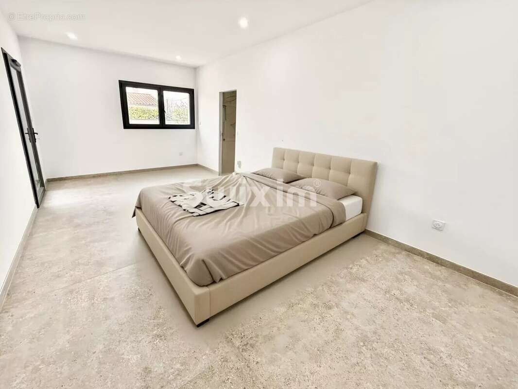 Maison à PIERRELATTE