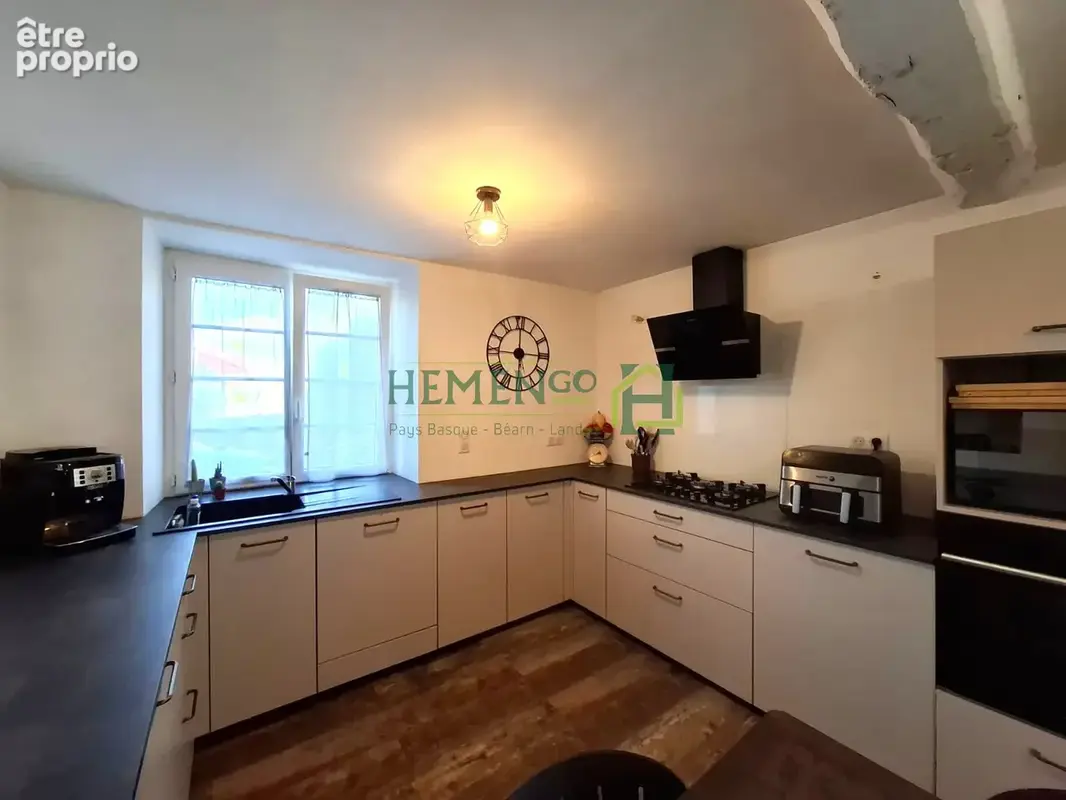 Belle maison familiale à Lecumberry, à proximité de Saint-Jean-Pied-de-Port et de l’Espagne en exclusivité - photo 5