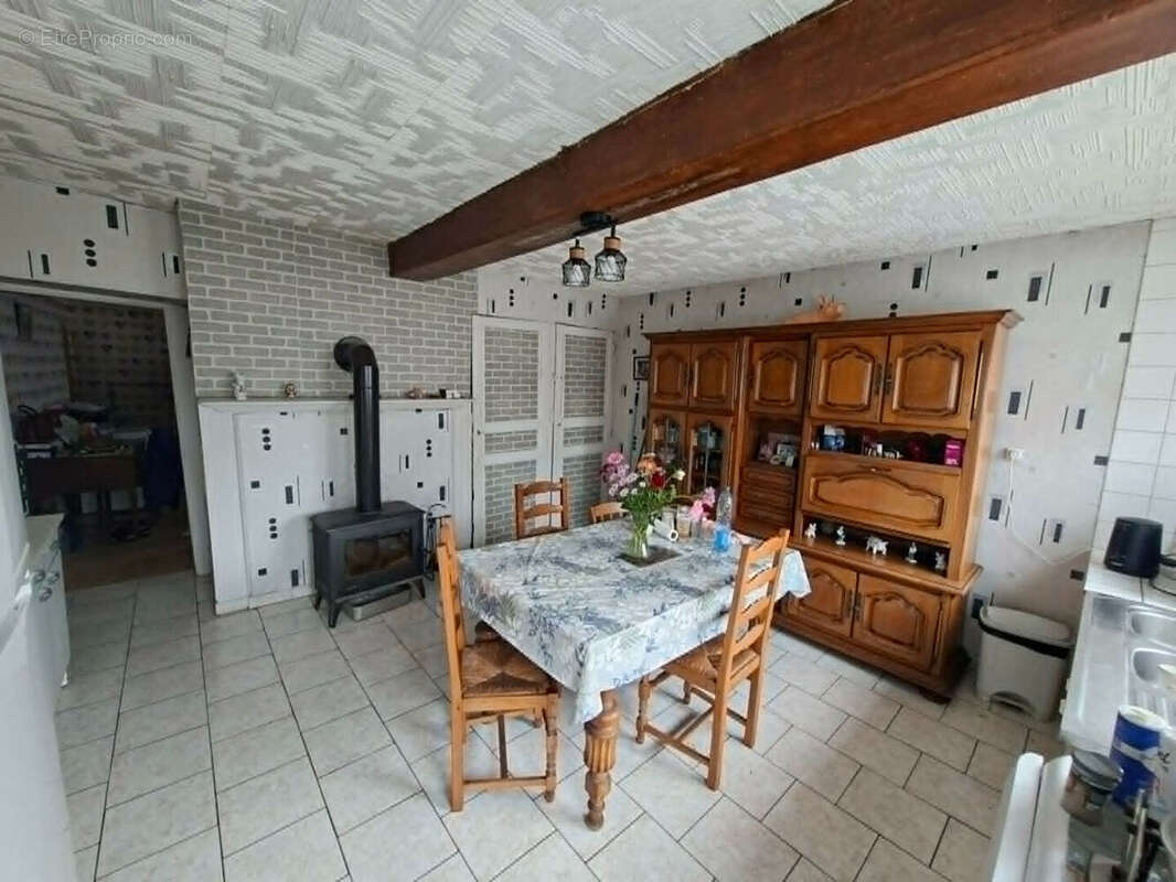 Maison à PLOMION
