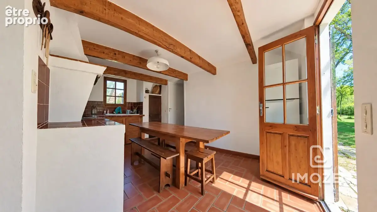 Maison de campagne T4 de 90m2 sur 34675m2 - photo 6