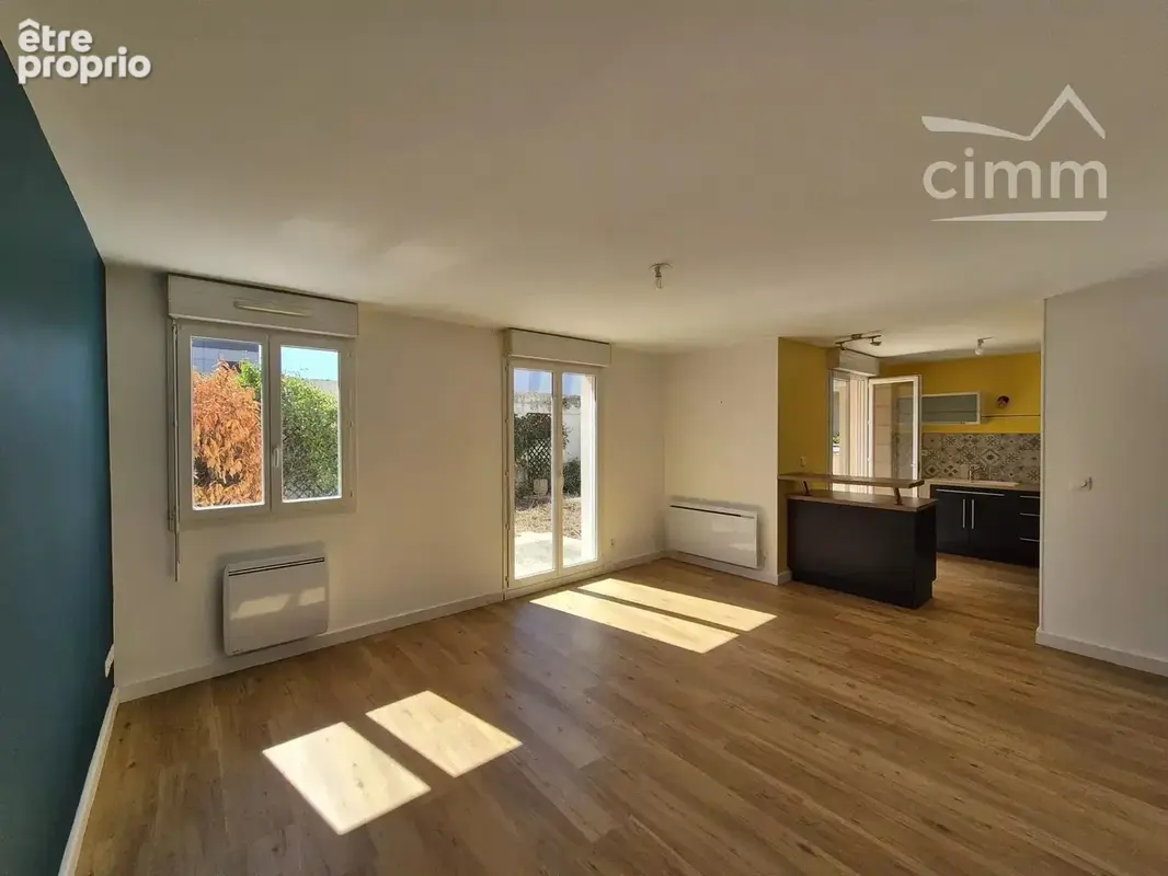 À VENDRE  Appartement 3 pièces de 65 m² dans le quartier Administratif de Blois. - photo 2