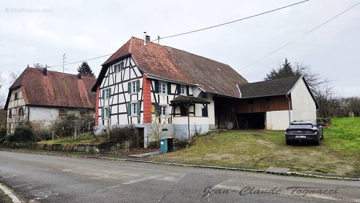 Maison à BALLERSDORF