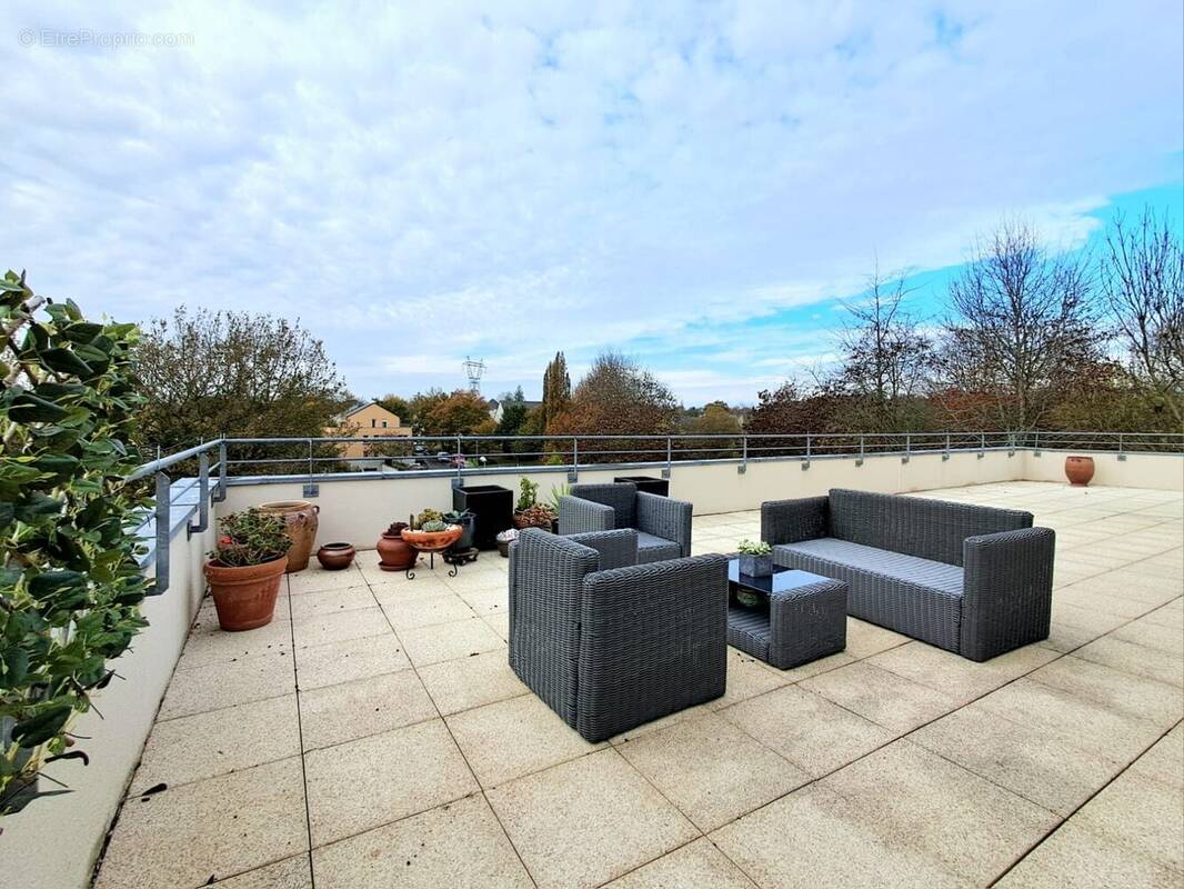 Appartement à VEZIN-LE-COQUET