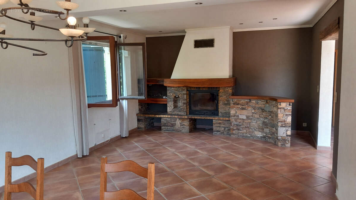 Maison à LE POUJOL-SUR-ORB