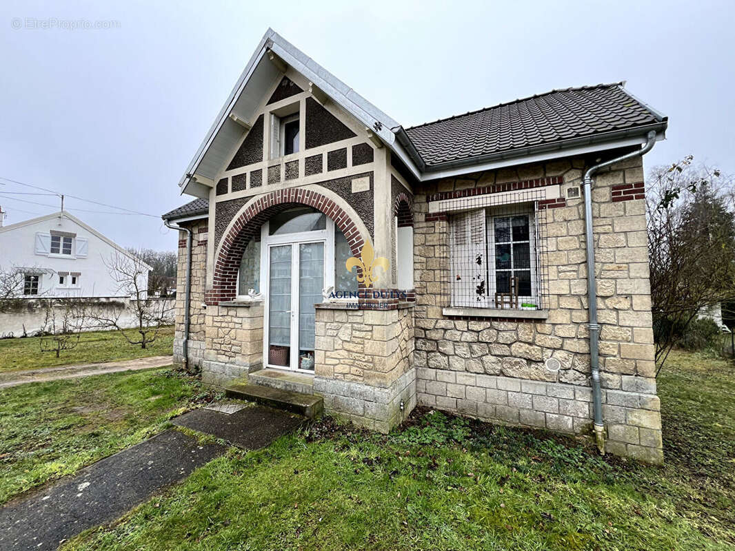 Maison à VINEUIL-SAINT-FIRMIN