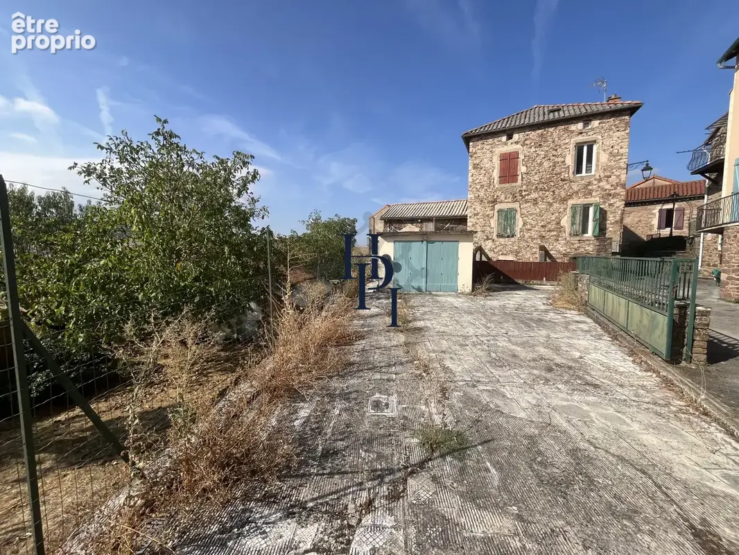 Melvieu, maison de village avec garage et terrain - photo 10