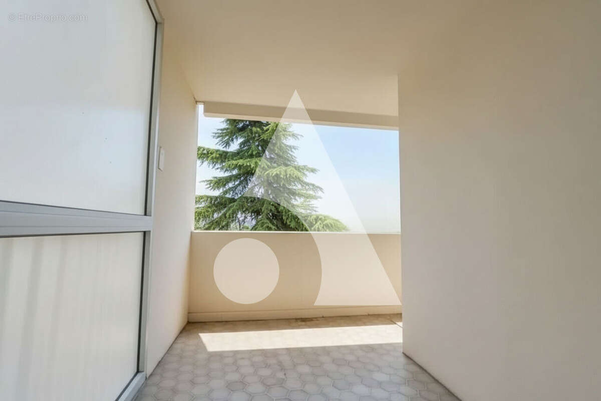 Appartement à EPINAY-SUR-SEINE